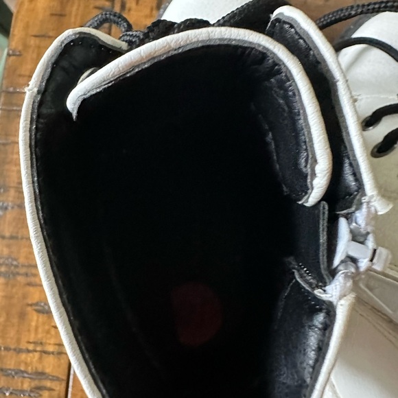 Sincerely Jules White Boots - Picture 5 of 6